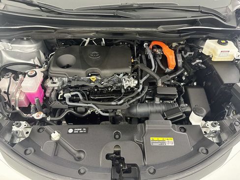Used 2024 Toyota Sienna XSE AWD/4WD image 32