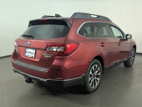 Used 2017 Subaru Outback 2.5i Limited AWD/4WD image 7