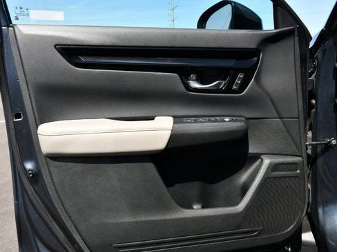 Used 2023 Honda CR-V EX-L image 10