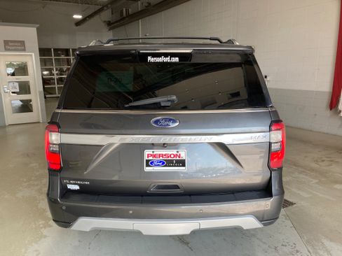 Used 2018 Ford Expedition Max Platinum AWD/4WD image 17