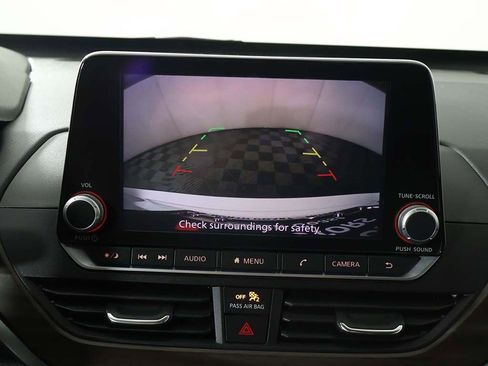Used 2023 Nissan Altima 2.5 SV FWD image 38
