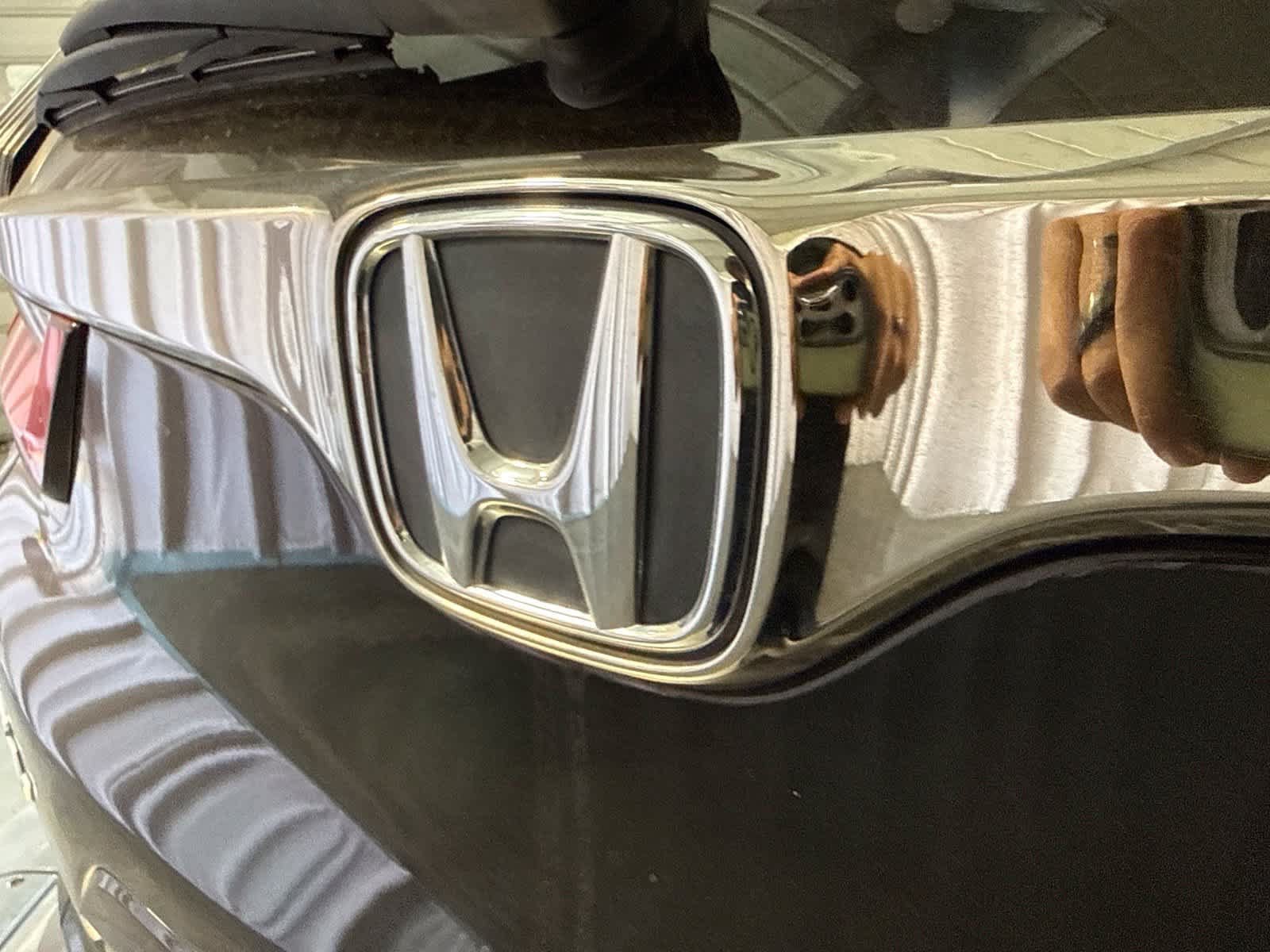 Used 2020 Honda CR-V Touring image 15