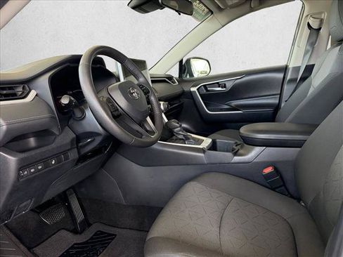 Used 2024 Toyota RAV4 XLE w/ Weather Package AWD/4WD image 9