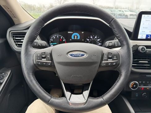 Used 2020 Ford Escape SEL image 42
