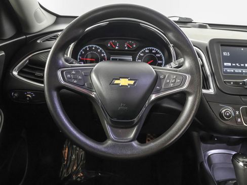 Used 2016 Chevrolet Malibu LT image 24
