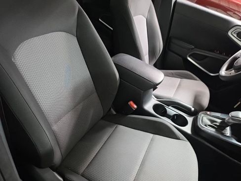 Used 2021 Kia Soul LX FWD image 6