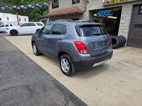 Used 2015 Chevrolet Trax LT w/ LT Plus Package AWD/4WD image 5