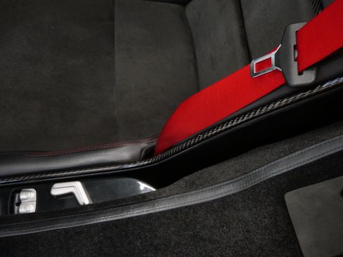 Used 2009 Mercedes-Benz SLR image 25