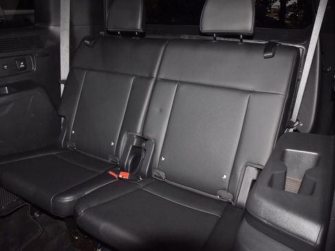 Used 2025 Hyundai Santa Fe Calligraphy AWD/4WD image 15