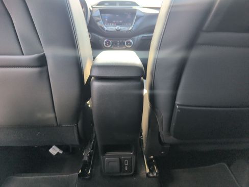 Used 2023 Chevrolet TrailBlazer RS w/ Convenience Package FWD image 30