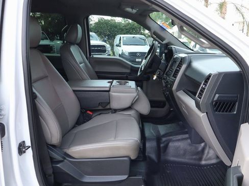 Used 2022 Ford F250 XL w/ Power Equipment Group image 40