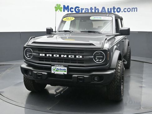 Used 2022 Ford Bronco Black Diamond image 5
