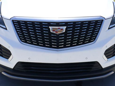 Used 2024 Cadillac XT5 Premium Luxury w/ Technology Package FWD image 8