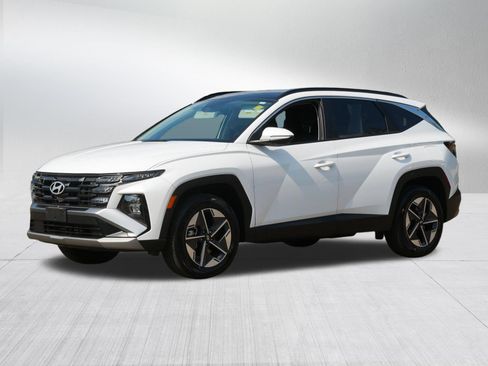 Used 2025 Hyundai Tucson SEL AWD/4WD image 3