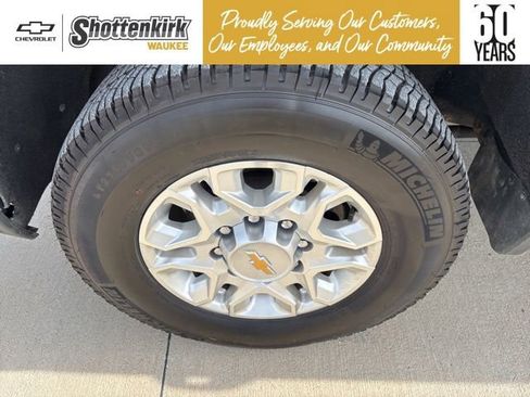 Used 2024 Chevrolet Silverado 2500 LTZ w/ LTZ Plus Package AWD/4WD image 34