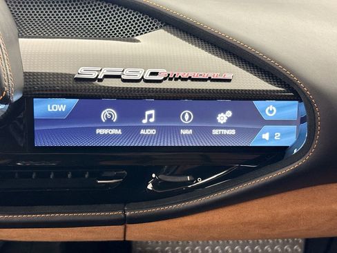 Used 2021 Ferrari SF90 Stradale image 15
