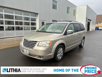 Used 2008 Chrysler Town & Country Limited w/ Entertainment Group #3