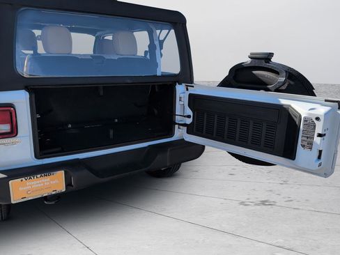 Certified 2021 Jeep Wrangler Sport image 34