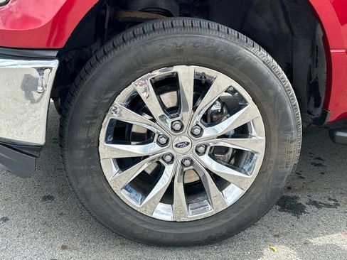 Used 2016 Ford F150 XLT w/ Equipment Group 302A Luxury AWD/4WD image 11