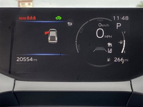 Certified 2025 Toyota Prius LE image 32