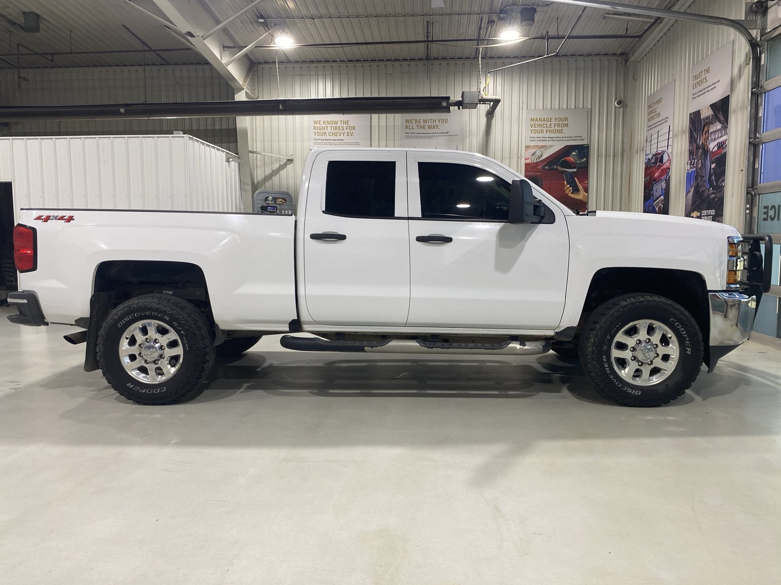 Used 2018 Chevrolet Silverado 2500 W/T w/ WT Fleet Convenience Package AWD/4WD image 9