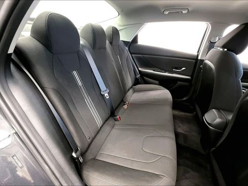 Certified 2023 Hyundai Elantra SEL w/ Convenience Package image 26