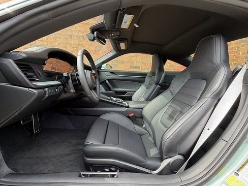 New 2026 Porsche 911 Carrera 4S image 5