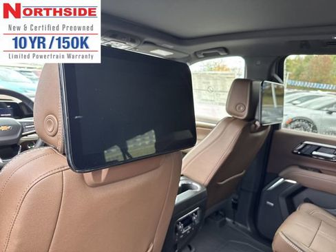 New 2026 Chevrolet Suburban High Country w/ LPO, Chrome Package image 15