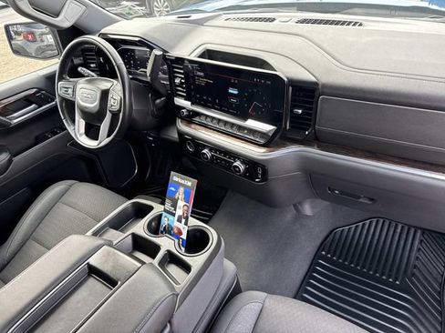 Used 2022 GMC Sierra 1500 Elevation RWD image 16