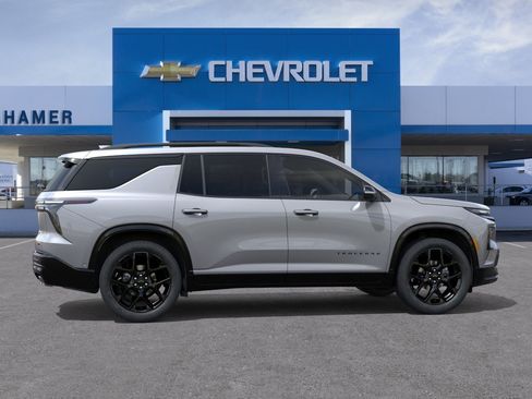 New 2026 Chevrolet Traverse RS w/ LPO, Floor Liner Package AWD/4WD image 29