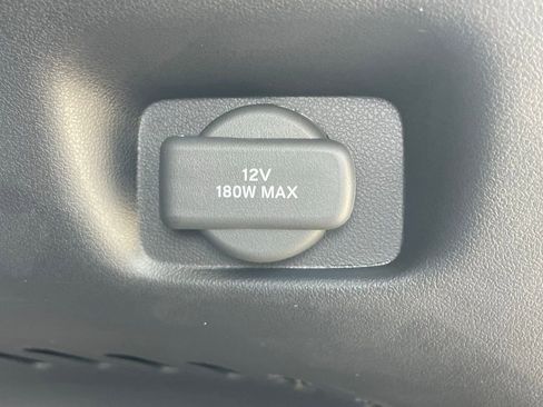 New 2026 Honda HR-V EX-L image 17