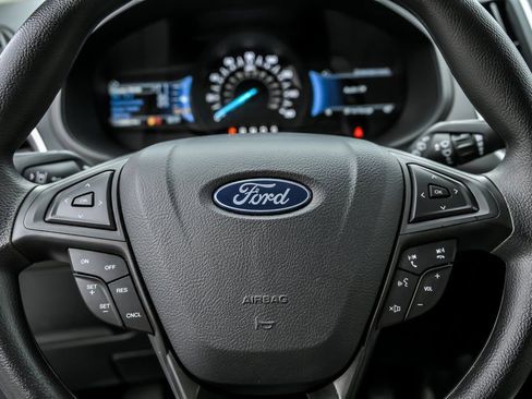 Used 2024 Ford Edge SE AWD/4WD image 20
