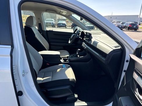Certified 2023 Honda CR-V LX image 37