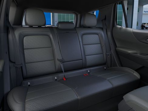 New 2026 Chevrolet Equinox LT w/ Convenience Package II image 33