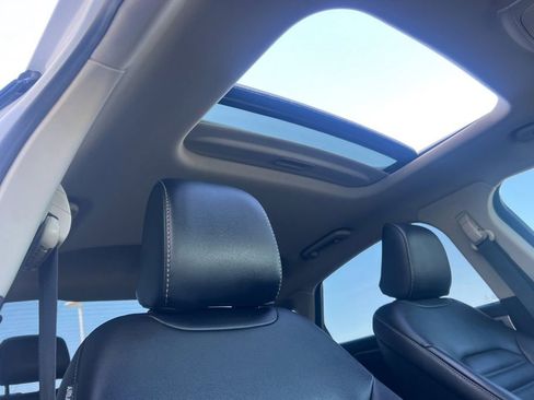 Used 2020 Ford Fusion SEL FWD image 18