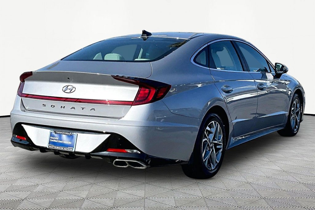Certified 2023 Hyundai Sonata SEL FWD image 3