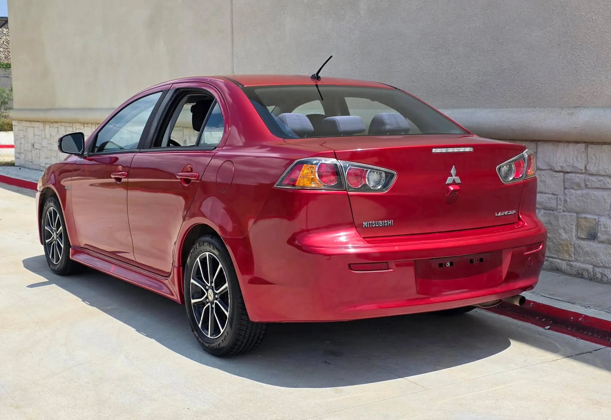 Used 2017 Mitsubishi Lancer Sedan FWD image 5