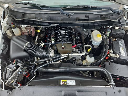 Used 2016 RAM 3500 Tradesman image 45