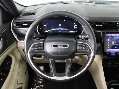 Used 2024 Jeep Grand Cherokee Limited 4xe AWD/4WD image 21