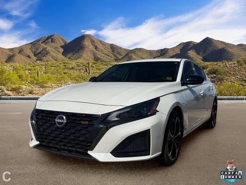 Used 2023 Nissan Altima 2.5 SR AWD/4WD image 2