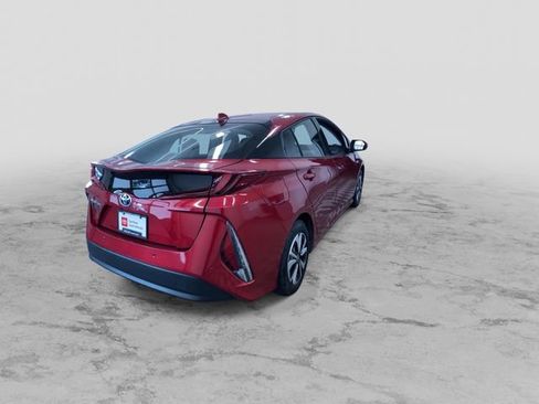 Certified 2019 Toyota Prius Prime Advanced FWD image 10