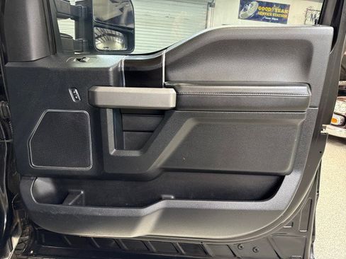 Used 2018 Ford F250 Platinum w/ Platinum Ultimate Package image 56