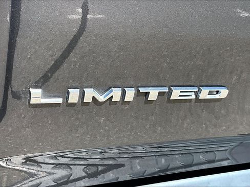 Used 2019 RAM 1500 Limited AWD/4WD image 30