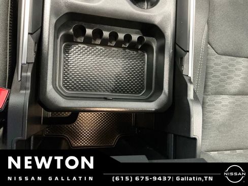 Used 2025 RAM 1500 Big Horn AWD/4WD image 48