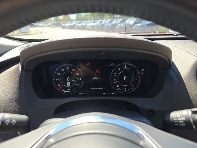 Used 2020 Jaguar F-PACE Prestige AWD/4WD image 32