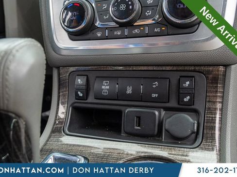 Used 2017 GMC Acadia Limited SLT FWD image 9
