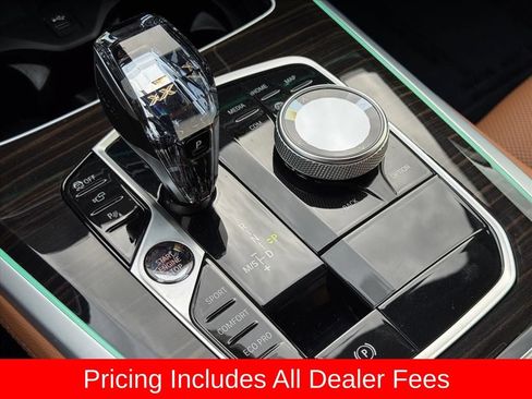 Used 2023 BMW X5 xDrive40i AWD/4WD image 22