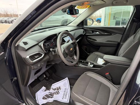 Certified 2021 Chevrolet TrailBlazer LT w/ Convenience Package image 13