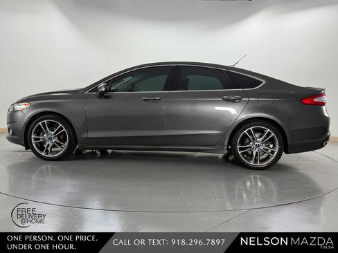 Used 2016 Ford Fusion Titanium FWD image 9