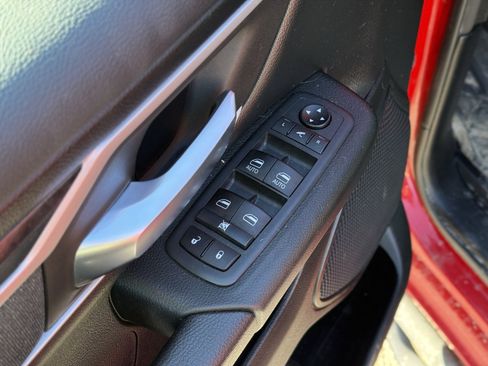 Used 2021 RAM 1500 Big Horn image 9